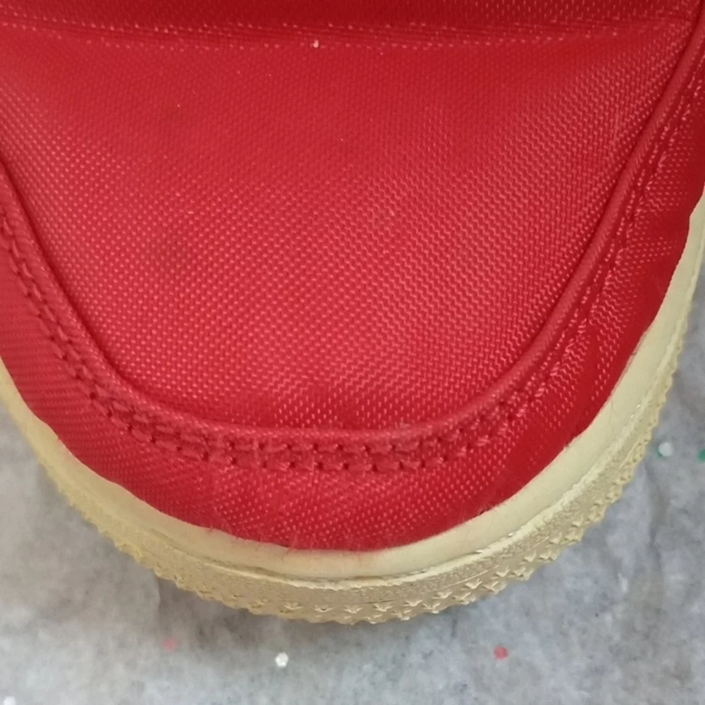 Nike AIR Red and Black Women's Lace-Up Athletic‎ Sneakers